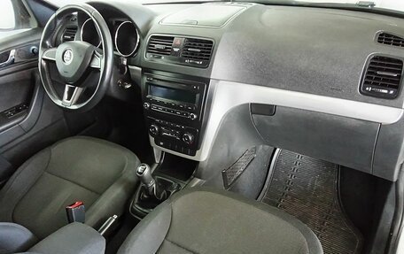 Skoda Yeti I рестайлинг, 2014 год, 696 000 рублей, 10 фотография