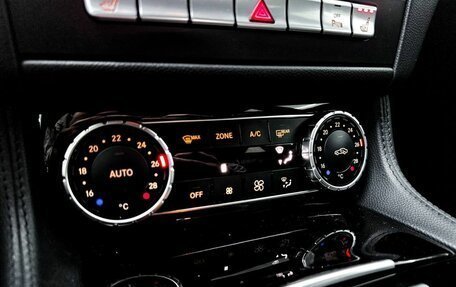 Mercedes-Benz CLS, 2014 год, 2 700 000 рублей, 21 фотография