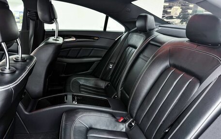 Mercedes-Benz CLS, 2014 год, 2 700 000 рублей, 24 фотография