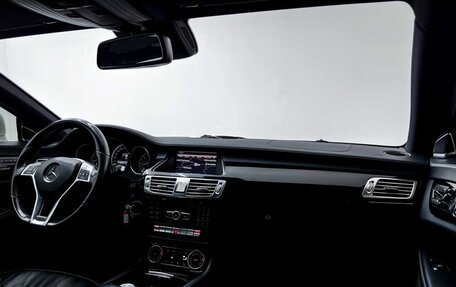 Mercedes-Benz CLS, 2014 год, 2 700 000 рублей, 28 фотография