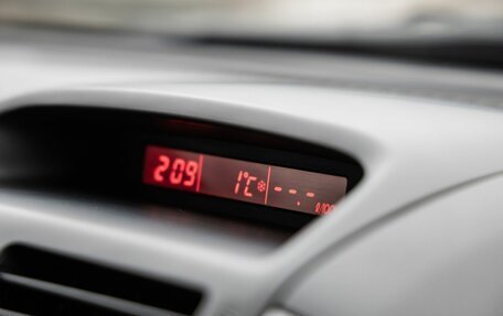 Suzuki Grand Vitara, 2005 год, 998 000 рублей, 23 фотография