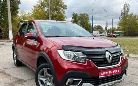 Renault Logan II, 2020 год, 1 550 000 рублей, 1 фотография