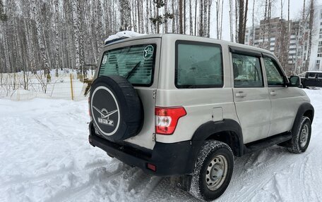ЛуАЗ Patriot, 2014 год, 590 000 рублей, 6 фотография
