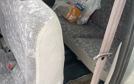 Nissan Serena II, 2001 год, 500 000 рублей, 13 фотография