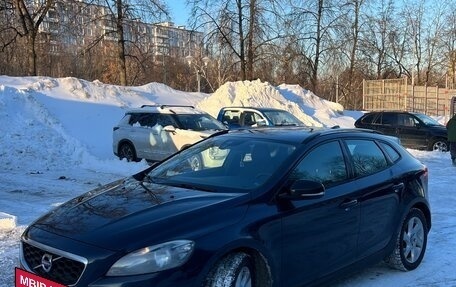 Volvo V40 Cross Country I, 2014 год, 1 270 000 рублей, 11 фотография