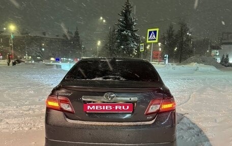 Toyota Camry, 2011 год, 1 100 000 рублей, 3 фотография