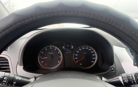 Hyundai Solaris II рестайлинг, 2015 год, 890 000 рублей, 12 фотография