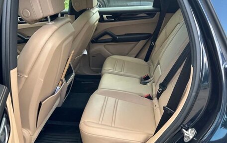 Porsche Cayenne III, 2021 год, 12 000 000 рублей, 8 фотография