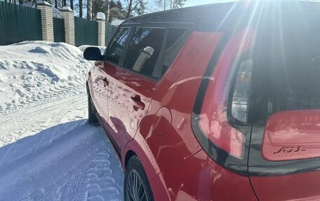 KIA Soul II рестайлинг, 2018 год, 1 900 000 рублей, 5 фотография