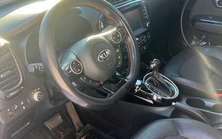 KIA Soul II рестайлинг, 2018 год, 1 900 000 рублей, 17 фотография