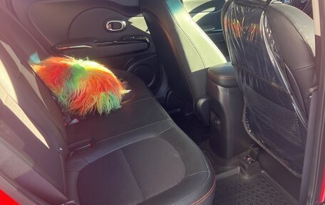 KIA Soul II рестайлинг, 2018 год, 1 900 000 рублей, 16 фотография