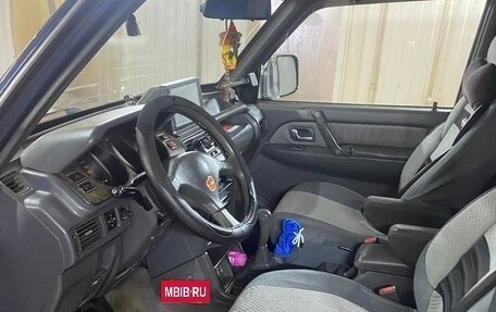 Mitsubishi Pajero III рестайлинг, 1995 год, 800 000 рублей, 3 фотография