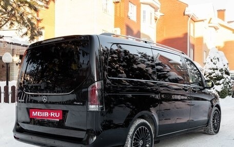 Mercedes-Benz V-Класс, 2024 год, 9 830 000 рублей, 8 фотография