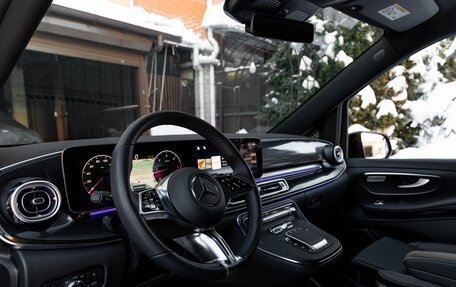 Mercedes-Benz V-Класс, 2024 год, 9 830 000 рублей, 16 фотография