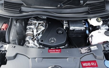 Mercedes-Benz V-Класс, 2024 год, 9 830 000 рублей, 32 фотография