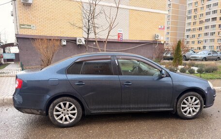 Volkswagen Jetta VI, 2008 год, 650 000 рублей, 3 фотография