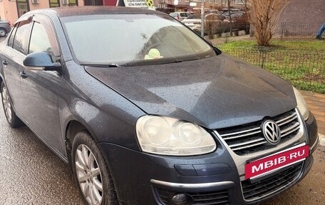 Volkswagen Jetta VI, 2008 год, 650 000 рублей, 2 фотография