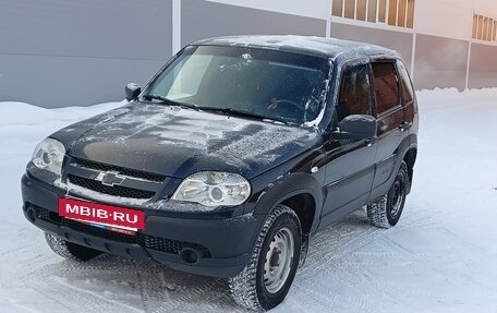 Chevrolet Niva I рестайлинг, 2020 год, 750 000 рублей, 4 фотография