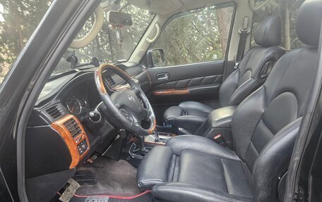 Nissan Patrol, 2007 год, 2 850 000 рублей, 11 фотография