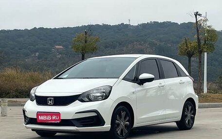 Honda Fit, 2022 год, 997 000 рублей, 1 фотография