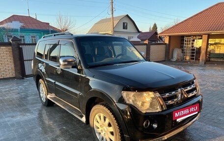 Mitsubishi Pajero IV, 2011 год, 2 200 000 рублей, 6 фотография