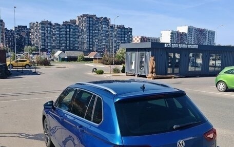 Volkswagen Tiguan II, 2019 год, 1 980 000 рублей, 6 фотография