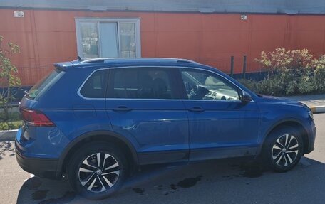 Volkswagen Tiguan II, 2019 год, 1 980 000 рублей, 16 фотография