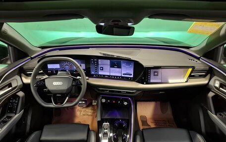 Audi Q5, 2025 год, 6 300 000 рублей, 26 фотография