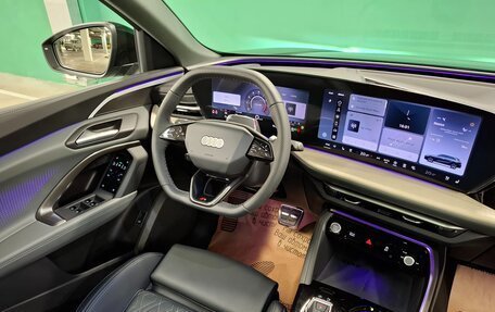 Audi Q5, 2025 год, 6 300 000 рублей, 27 фотография