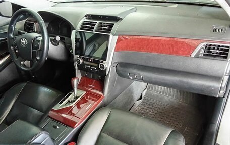 Toyota Camry, 2012 год, 1 313 000 рублей, 10 фотография