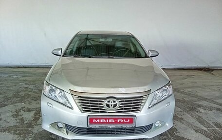 Toyota Camry, 2012 год, 1 313 000 рублей, 2 фотография