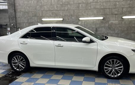 Toyota Camry, 2017 год, 2 250 000 рублей, 5 фотография