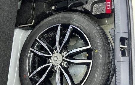 Toyota Camry, 2017 год, 2 250 000 рублей, 14 фотография