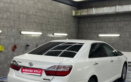 Toyota Camry, 2017 год, 2 250 000 рублей, 7 фотография