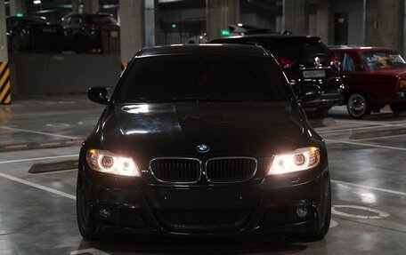 BMW 3 серия, 2008 год, 1 549 000 рублей, 2 фотография