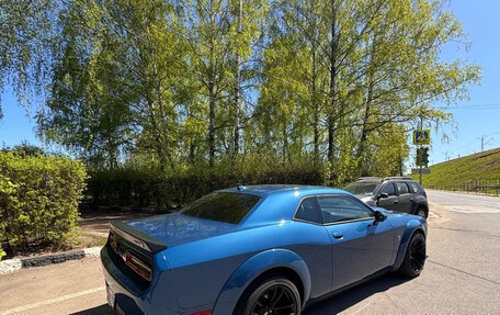 Dodge Challenger III рестайлинг 2, 2022 год, 8 500 000 рублей, 4 фотография