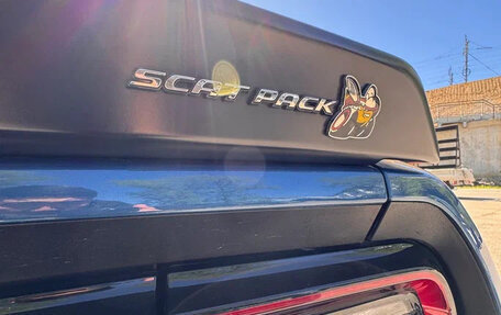 Dodge Challenger III рестайлинг 2, 2022 год, 8 500 000 рублей, 20 фотография