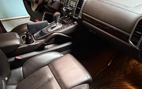 Porsche Cayenne III, 2010 год, 3 950 000 рублей, 3 фотография