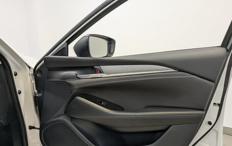 Mazda 6, 2023 год, 3 440 000 рублей, 25 фотография