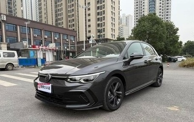 Volkswagen Golf VIII, 2023 год, 2 199 000 рублей, 1 фотография