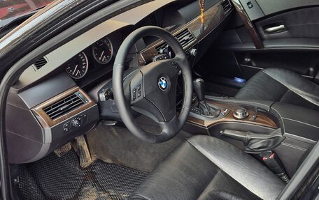 BMW 5 серия, 2006 год, 1 150 000 рублей, 3 фотография