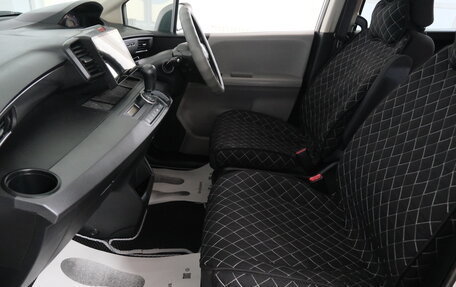 Honda Freed I, 2010 год, 1 099 000 рублей, 19 фотография