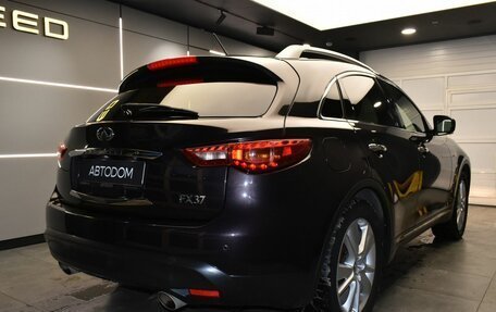 Infiniti FX II, 2012 год, 2 180 000 рублей, 6 фотография