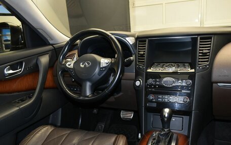 Infiniti FX II, 2012 год, 2 180 000 рублей, 15 фотография