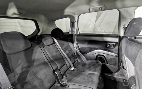 Mitsubishi Outlander III рестайлинг 3, 2008 год, 1 326 000 рублей, 16 фотография