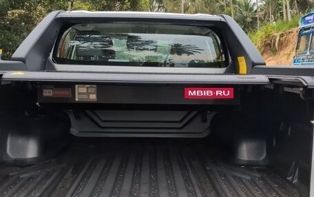 Toyota Hilux, 2026 год, 6 233 000 рублей, 9 фотография