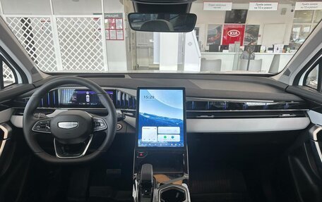 Geely Atlas, 2025 год, 15 фотография