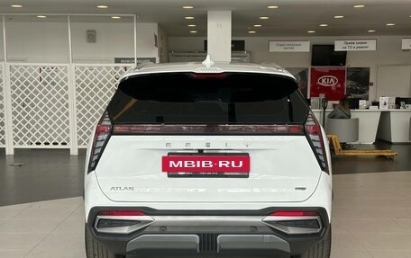 Geely Atlas, 2025 год, 6 фотография