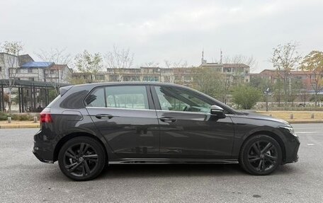 Volkswagen Golf VIII, 2023 год, 2 199 000 рублей, 4 фотография