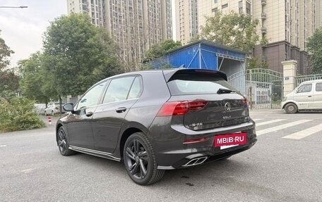 Volkswagen Golf VIII, 2023 год, 2 199 000 рублей, 7 фотография